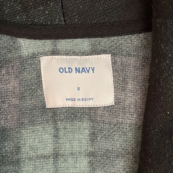 Old Navy Lightweight Plaid Jacket - Picture 3 of 4